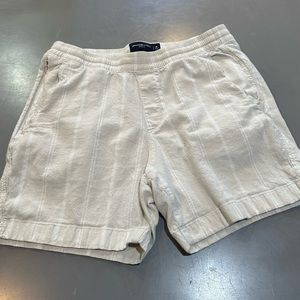 Men's Abercrombie & Fitch Beige Shorts (size M)